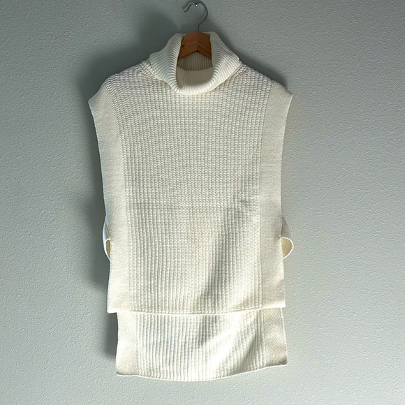 L’ Academie | Collin Turtleneck Pullover - Picture 3 of 5